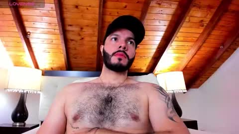   online show from November 2025 01:03:01 PM