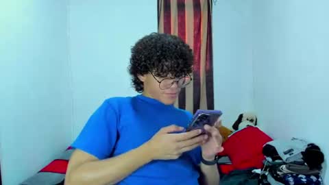 Tom Blue online show from July 2026 06:43:02 PM