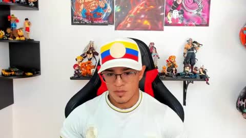 Snapshot of tom_kingfit chatting on June 2026 06:39:01 PM SPORTSFIT29 online show from June 2026 06:39:01 PM
