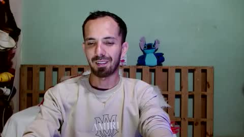 tomas gerauld. make me happy with 10000 tokens online show from January 2026 02:03:02 AM