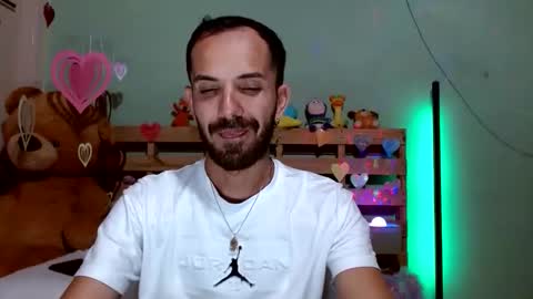 tomas gerauld. make me happy with 10000 tokens online show from February 2026 02:32:02 AM