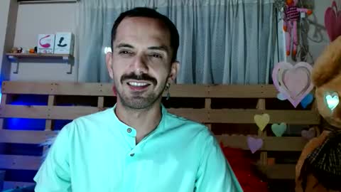 tomas gerauld. make me happy with 10000 tokens online show from March 2026 03:09:01 AM