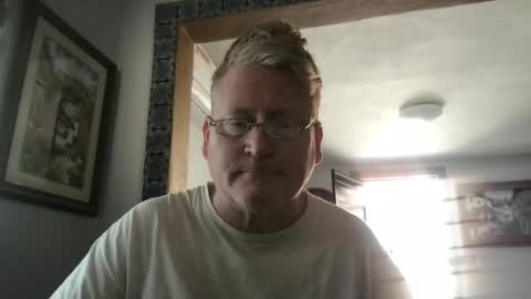 Snapshot of tomascausa chatting on February 2025 06:19:02 PM Hola online show from February 2025 06:19:02 PM