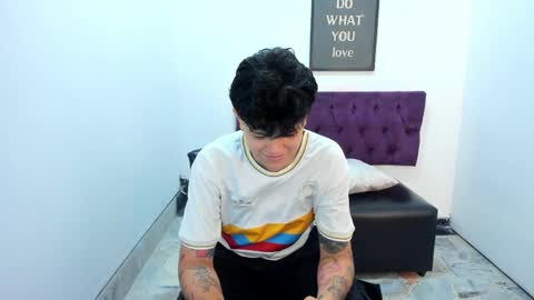 Snapshot of tomboy_natali chatting on May 2026 11:04:01 AM IAN SAYD online show from May 2026 11:04:01 AM