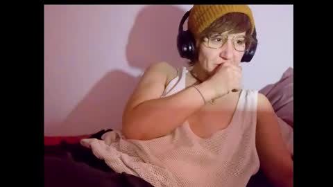 tomboy_titties online show from November 2025 11:24:01 AM