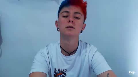 Blue online show from December 2024 09:27:01 PM