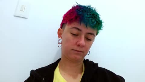 Blue online show from November 2025 01:00:02 PM