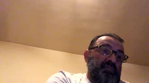 Snapshot of tomcop11111 chatting on October 2025 12:11:02 AM tomcop11111 online show from October 2025 12:11:02 AM