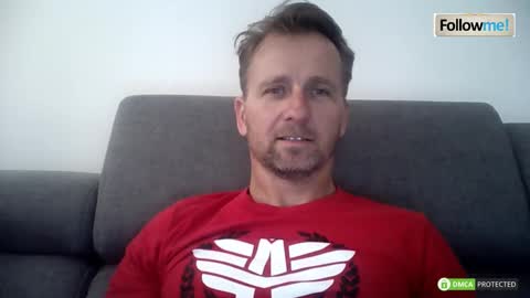 Snapshot of tomhardic chatting on October 2025 03:39:02 AM TOM online show from October 2025 03:39:02 AM