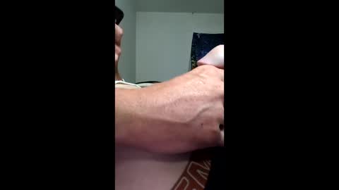 tommy11085 online show from April 2026 06:03:02 AM