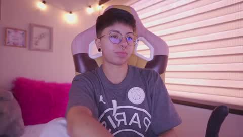 Blue  online show from June 2026 01:53:02 PM