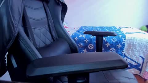 Snapshot of tommy_bred chatting on September 2025 06:08:01 PM Twitter BreddTommy IG tommy bredd online show from September 2025 06:08:01 PM