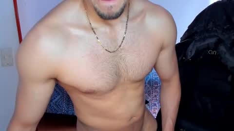 Snapshot of tommy_bred chatting on November 2025 06:18:02 PM Twitter BreddTommy IG tommy bredd online show from November 2025 06:18:02 PM