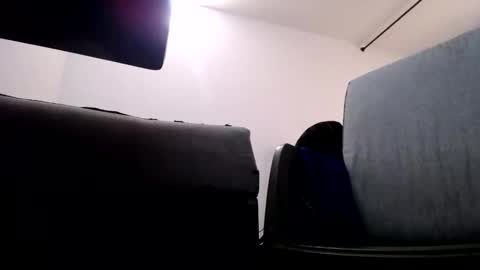   Thomas    online show from January 2025 05:01:01 PM