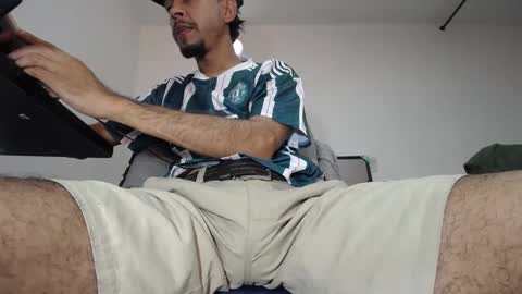   Thomas    online show from February 2025 12:40:01 PM