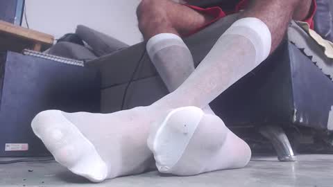   Thomas    online show from November 2025 03:57:02 PM