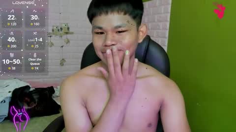 Tommy online show from November 2025 04:06:02 PM