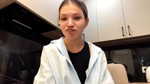 Maya online show from March 2026 07:42:02 PM