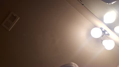 tommypressure online show from October 2025 11:49:02 AM