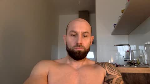 Thomas Fit online show from December 2024 11:11:01 AM