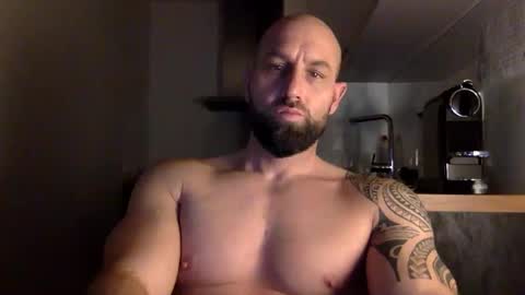 Thomas Fit online show from December 2024 10:39:02 PM