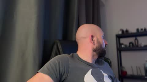 Thomas Fit online show from April 2026 09:01:02 PM