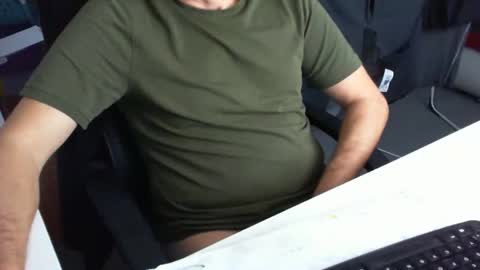 Tom online show from November 2025 08:35:02 AM