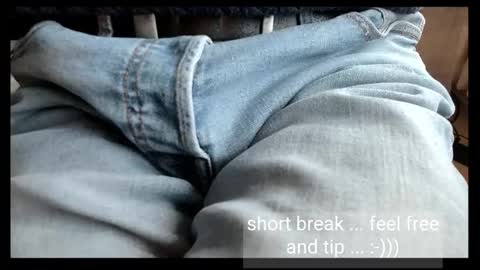 Snapshot of tomtotal chatting on November 2025 07:52:02 AM Tom online show from November 2025 07:52:02 AM