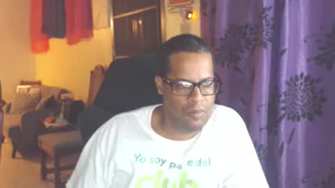 Antonio online show from October 2025 02:34:01 AM