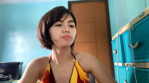 Mila online show from May 2026 05:15:02 AM