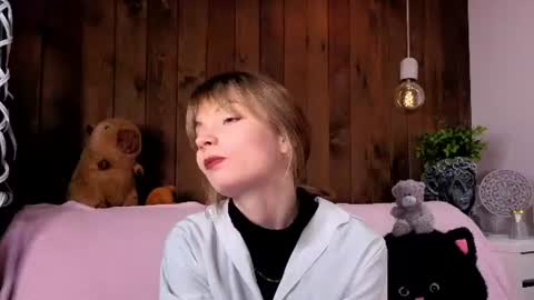 Melissa online show from June 2026 08:22:02 PM