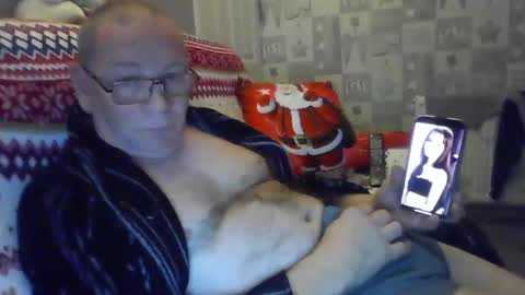 tony14712 online show from December 2024 01:04:01 AM