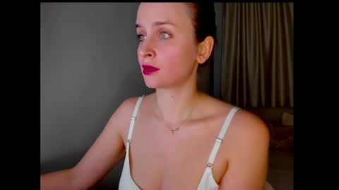 Snapshot of tony_and_alice chatting on January 2025 09:04:02 PM Tony and Alice online show from January 2025 09:04:02 PM