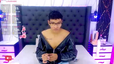 Snapshot of tony_rick_ chatting on September 2025 12:28:02 PM Tony And Rick online show from September 2025 12:28:02 PM