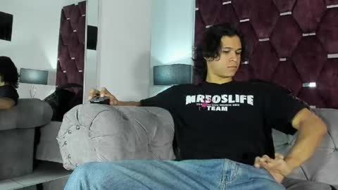 Tony Benedetti online show from April 2026 07:49:01 PM