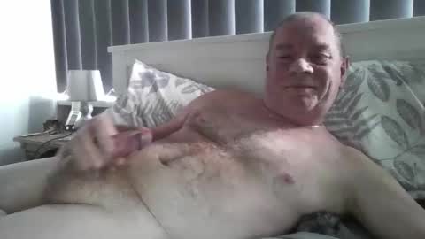 tonygibbson62 online show from February 2026 12:34:01 PM