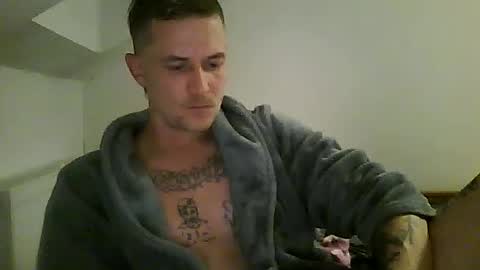 tonystrawberry online show from July 2026 10:47:02 PM