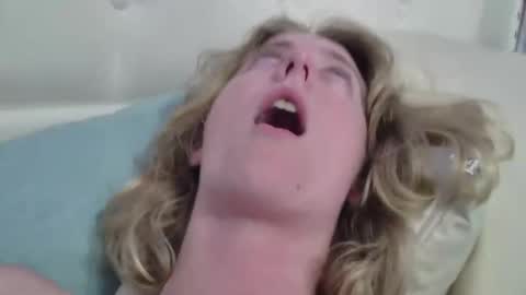 toofreakyforu online show from April 2026 07:45:01 AM