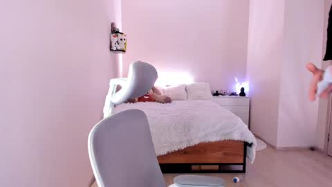 Snapshot of toohornyserj chatting on February 2025 12:09:01 AM toohornyserj online show from February 2025 12:09:01 AM