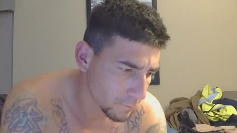 Snapshot of toomuchsmoke chatting on December 2024 04:32:01 AM toomuchsmoke online show from December 2024 04:32:01 AM