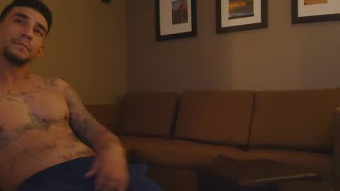 Snapshot of toomuchsmoke chatting on January 2025 05:54:01 AM toomuchsmoke online show from January 2025 05:54:01 AM