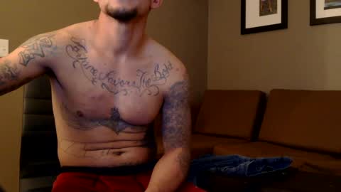 Snapshot of toomuchsmoke chatting on January 2025 08:24:01 AM toomuchsmoke online show from January 2025 08:24:01 AM