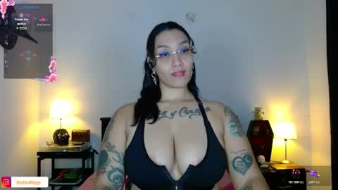 toothyy online show from November 2025 02:04:02 AM