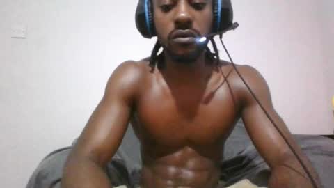 Snapshot of topasbadboi chatting on November 2025 09:25:01 PM BlackX0nyx88 online show from November 2025 09:25:01 PM