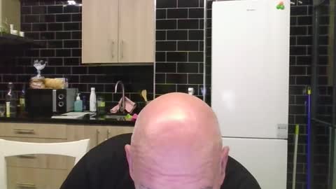 Snapshot of topati74 chatting on November 2025 08:25:02 PM topati74 online show from November 2025 08:25:02 PM