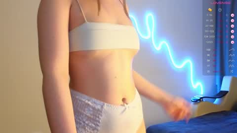 Toshi online show from December 2024 01:11:02 PM