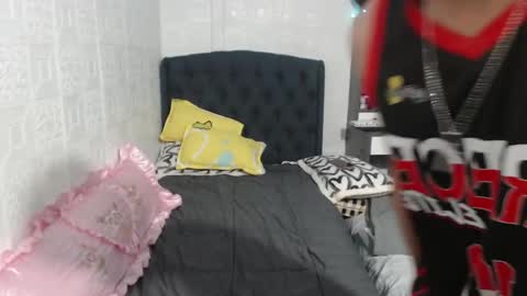 Snapshot of toshirokunn chatting on December 2024 03:20:02 PM Toshiro online show from December 2024 03:20:02 PM