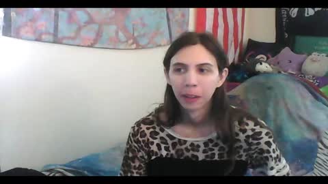 Luna online show from September 2025 07:26:01 PM