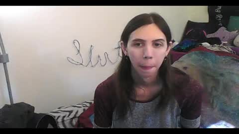 Luna online show from October 2025 08:39:02 PM