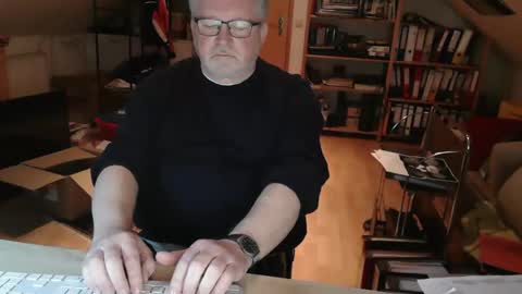 toto758 online show from February 2026 09:00:02 PM